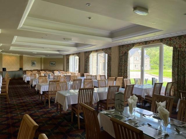 Loch Tummel Hotel Tummel Bridge Exterior photo